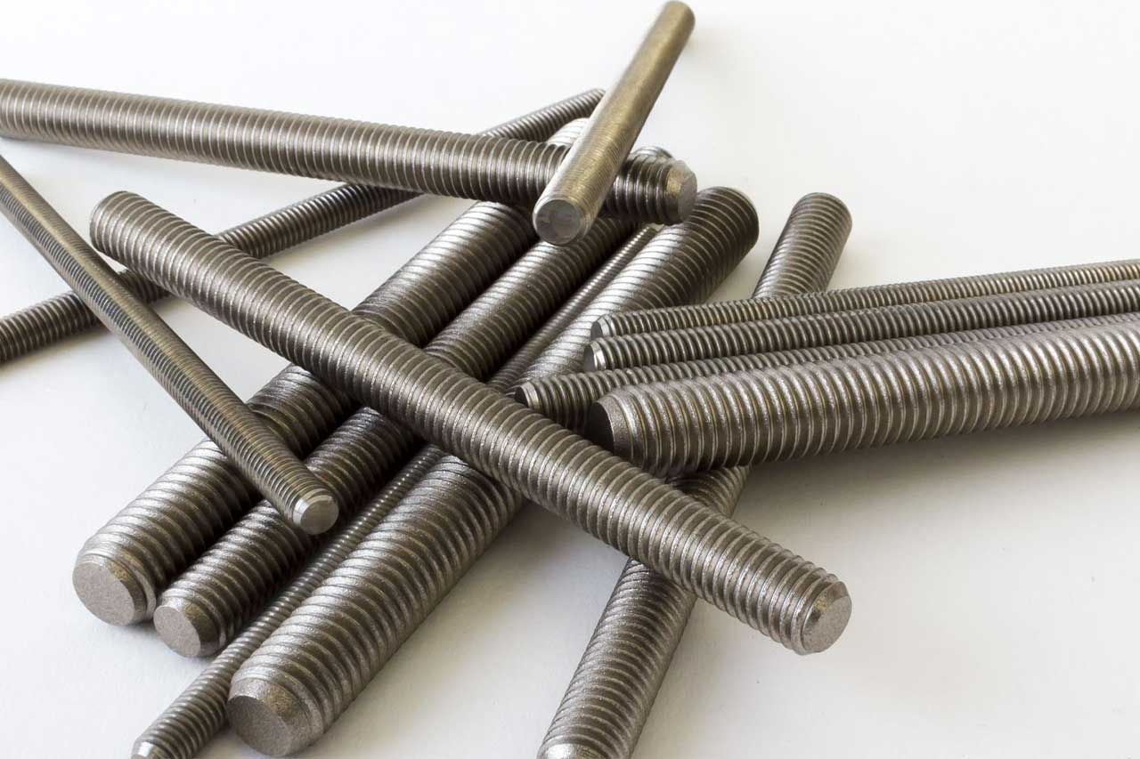 Read more about the article What are the different types of threaded rods?